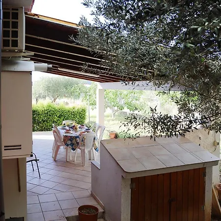 Lucy's Villa