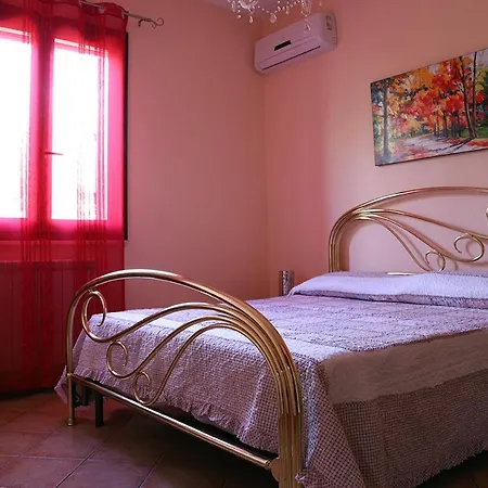 Lucy's Villa *