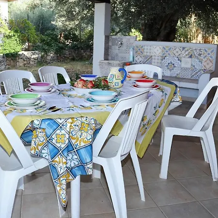 Lucy's צ'יניזי