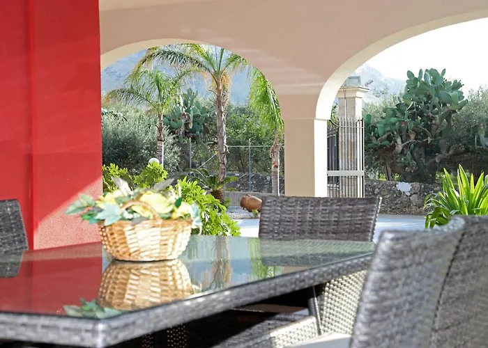 Villa Lucy's *